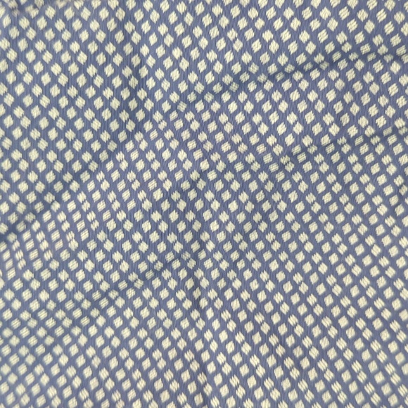 🇺🇸 F&F Blue Button Down - Picture 2 of 3